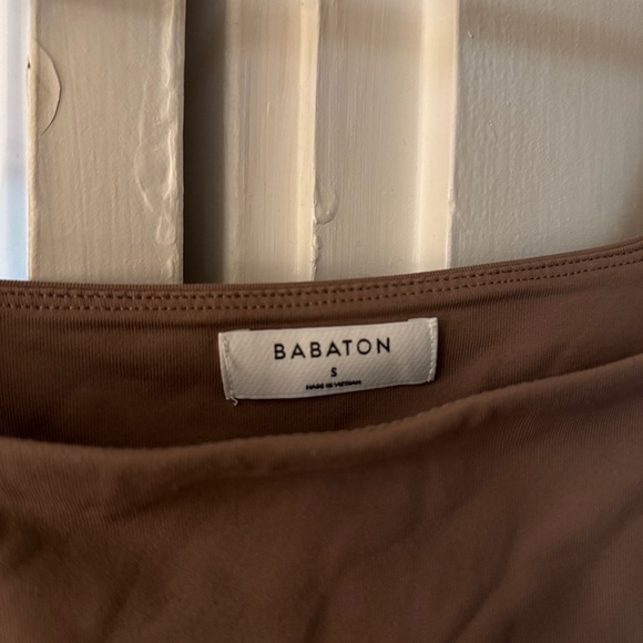 Babaton Contour Longsleeve Square Neck Bodysuit - Picture 4 of 4